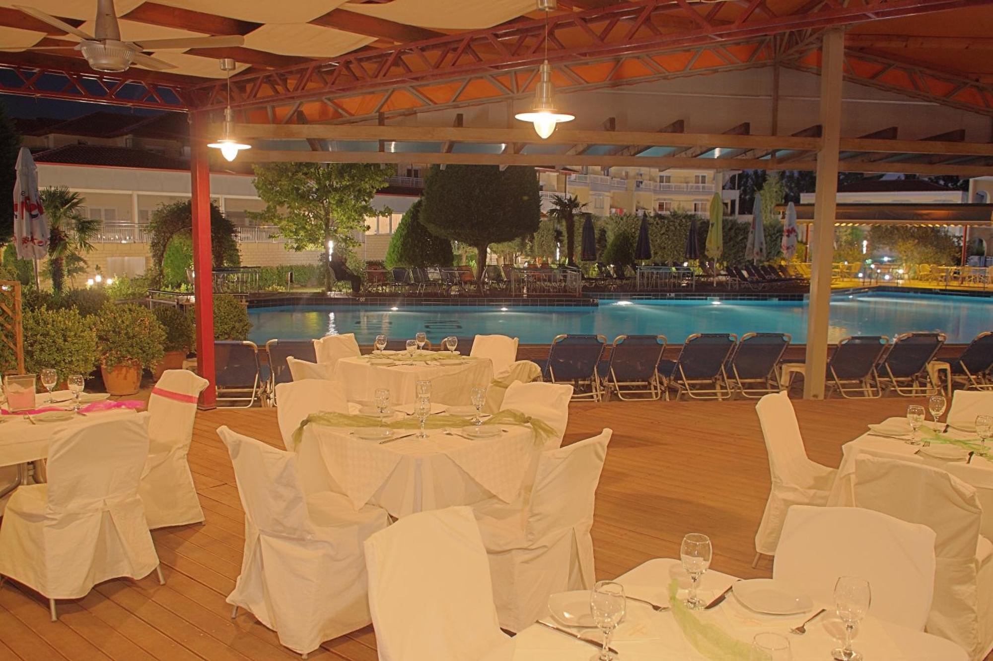 Grand Platon Hotel Olympiaki Akti Bagian luar foto