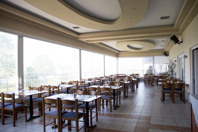 Grand Platon Hotel Olympiaki Akti Bagian luar foto